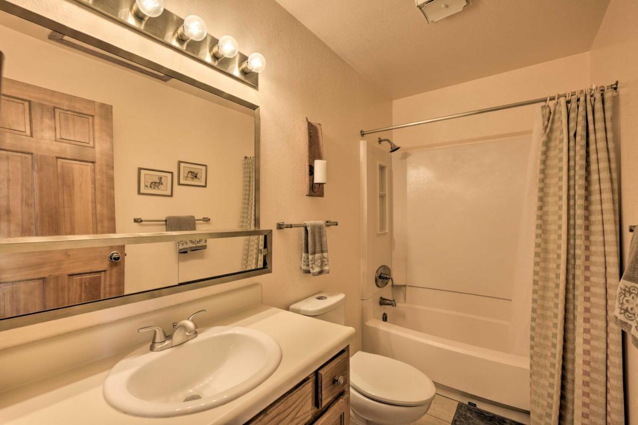 Cozy Pagosa Condo Stunning Mountain And Lake Views! Pagosa Springs Buitenkant foto