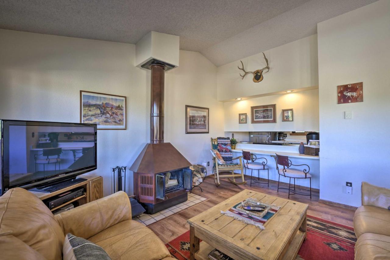 Cozy Pagosa Condo Stunning Mountain And Lake Views! Pagosa Springs Buitenkant foto